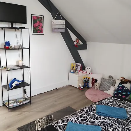 Proche Sortie A10 ポン