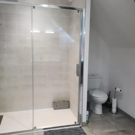 Proche Sortie A10 * ポン