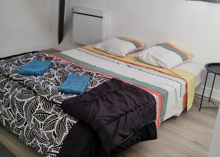 Proche Sortie A10 Homestay