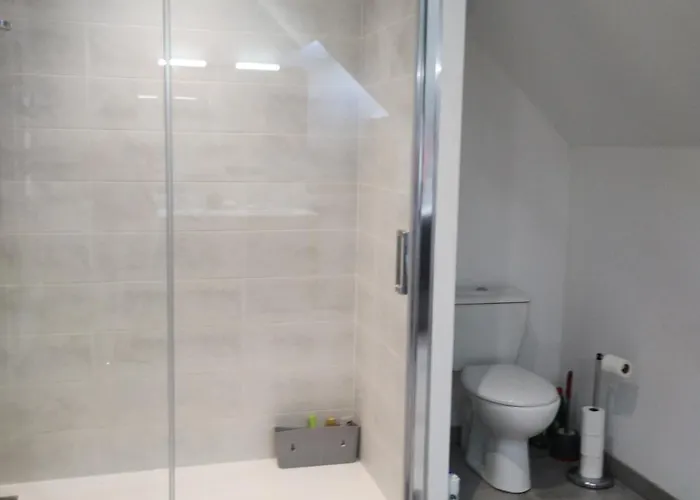 Proche Sortie A10 * Pons